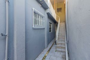Image 29 - 820374