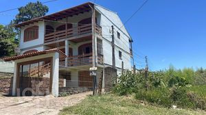 Image 6 - 820728
