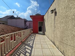 Image 40 - 821024