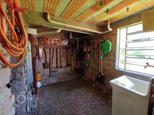 Image 32 - 821164