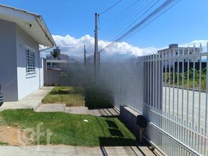 Image 3 - 821172