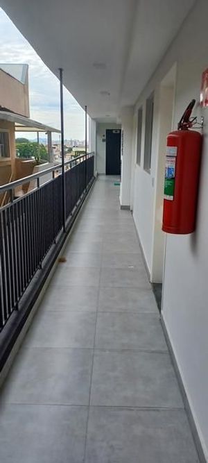 Image 3 - 821276
