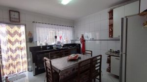 Image 1 - 821307