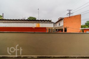 Image 24 - 821358