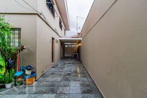 Image 56 - 821358