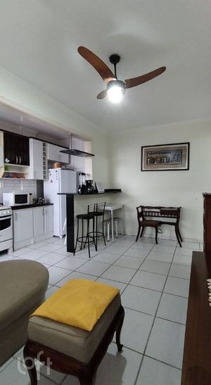 Image 34 - 821459
