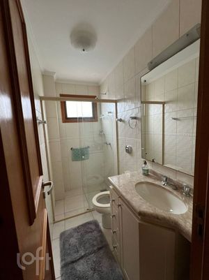 Image 12 - 821500