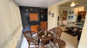 Image 7 - 821500