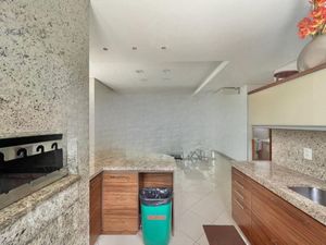 Image 37 - 821511