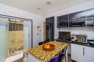 Image 15 - 821527