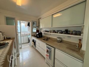 Image 1 - 821542
