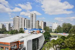 Image 7 - 821589