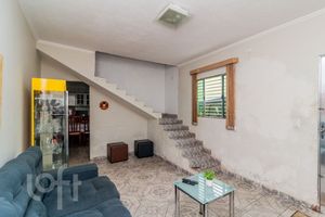 Image 1 - 821854