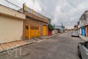 Image 32 - 821854