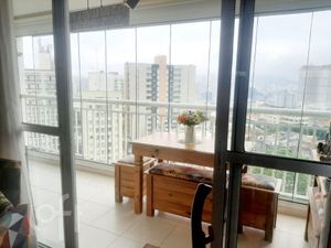 Image 10 - 821865