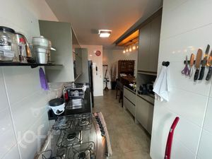 Image 2 - 821904