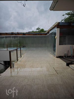 Image 3 - 822062