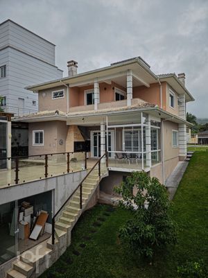 Image 1 - 822062
