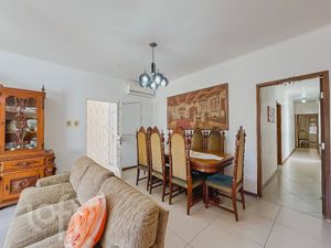 Image 30 - 822075