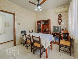 Image 18 - 822075