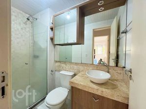 Image 19 - 822100