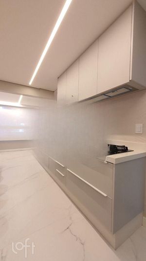 Image 7 - 822388