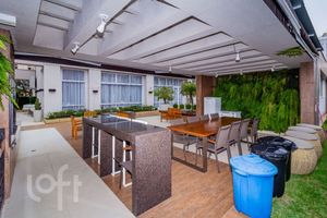 Image 37 - 822552