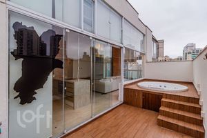 Image 9 - 822552