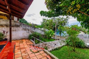 Image 3 - 822584