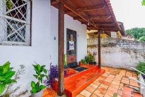 Image 4 - 822584
