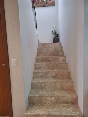 Image 37 - 822592
