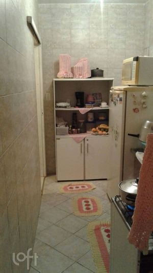 Image 6 - 822630