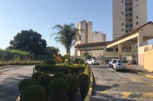 Image 1 - 822673