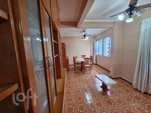 Image 9 - 822682