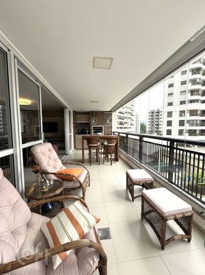 Image 0 - 822725