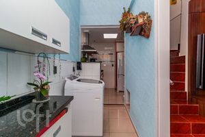 Image 10 - 822819