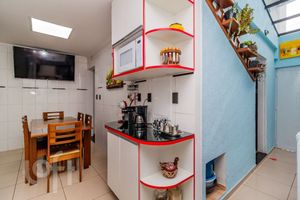 Image 9 - 822819