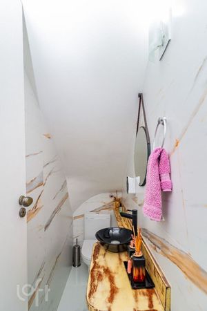 Image 3 - 822819