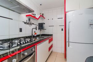 Image 7 - 822819