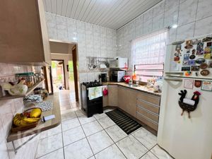 Image 1 - 822881
