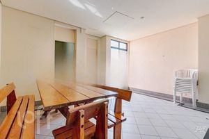 Image 3 - 822905