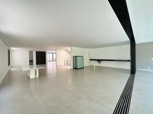 Image 7 - 822978