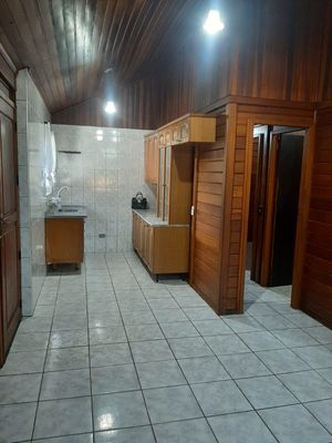 Image 1 - 822980
