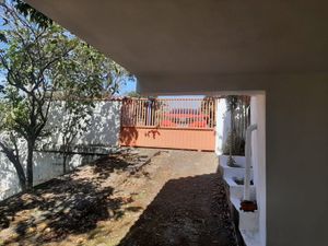 Image 18 - 822980