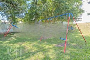Image 5 - 822987