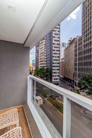 Image 4 - 823003