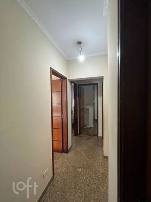 Image 5 - 823067