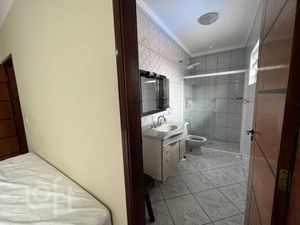 Image 7 - 823067
