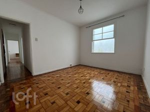 Image 3 - 823131