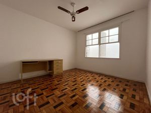 Image 1 - 823131